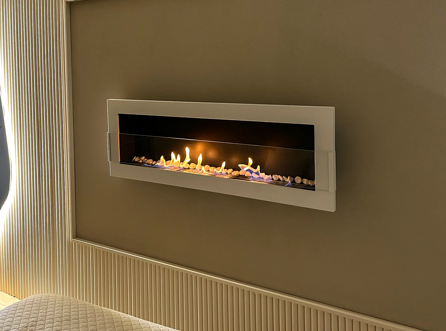 Bio-ethanol wandhaard 1200x400 wit hoogglans met glas – moderne sfeerhaard zonder schoorsteen
