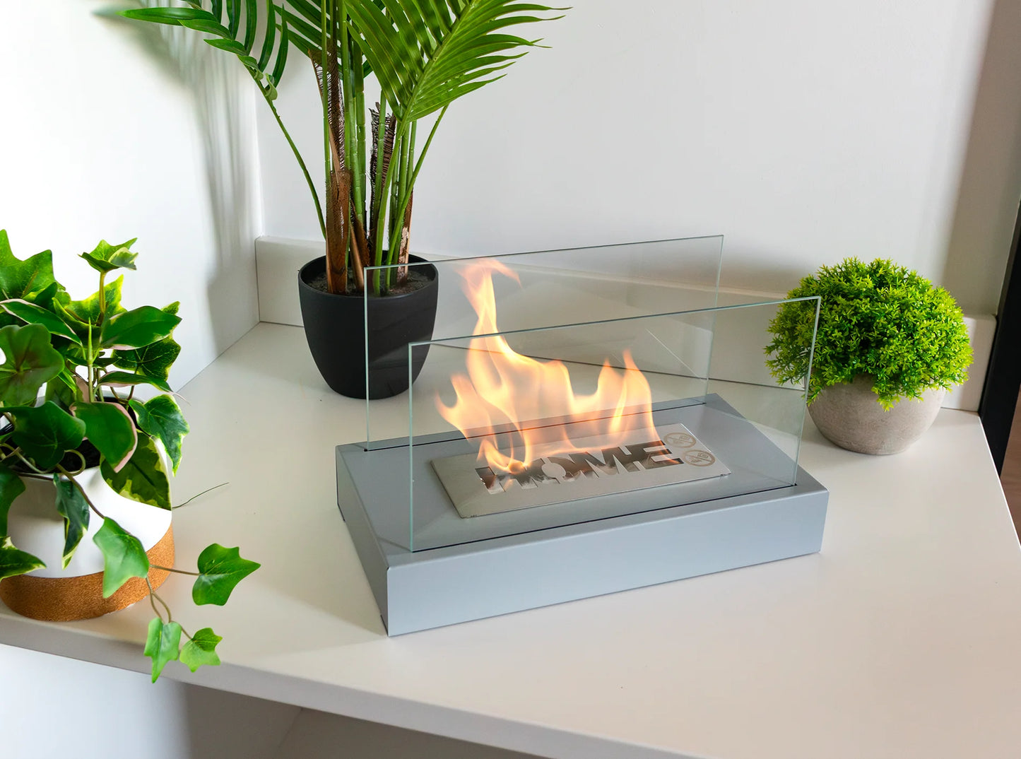Bio ethanol haard Home grijs – moderne sfeerhaard met glas