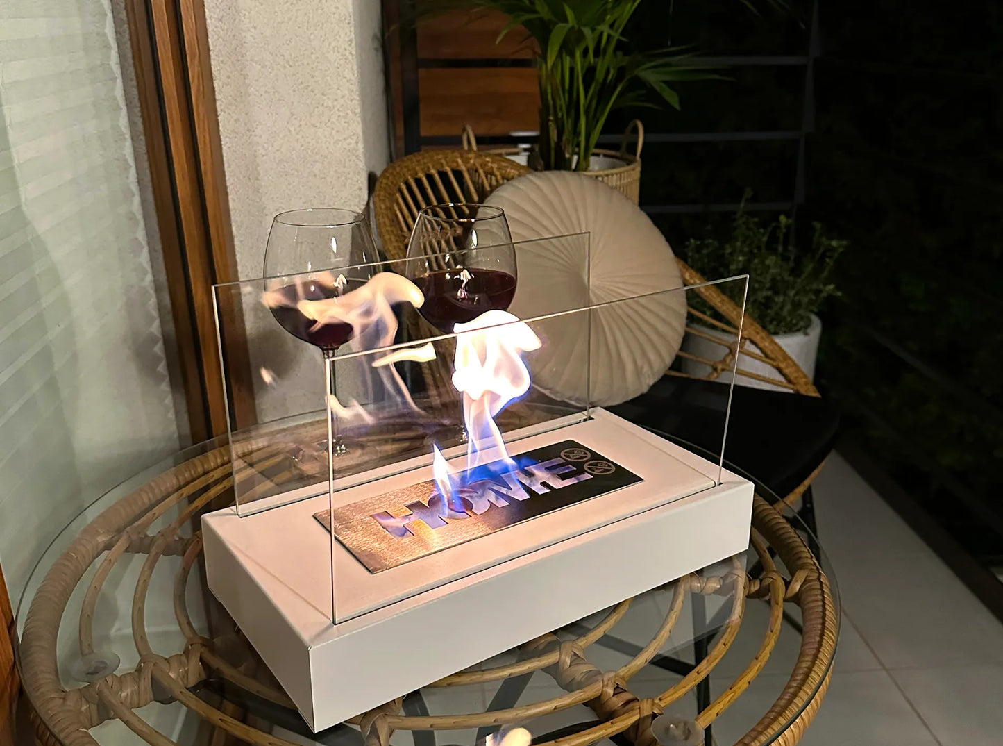 Bio ethanol haard Home wit – moderne sfeerhaard met glas