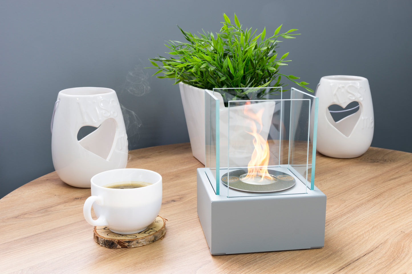 Bioethanol-Kamin Smart Grau – kompakter Elektrokamin mit Glas